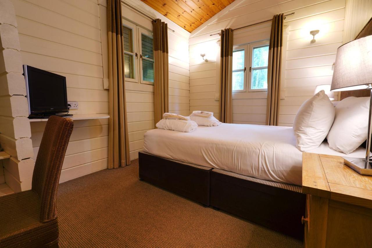 Chevin Country Park Hotel & Spa Otley  Eksteriør bilde